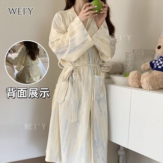 WEI' Y日本居家服大尺碼V領系帶浴袍睡衣，長袖寬鬆日系和服睡袍，多款卡通睡裙可選，舒適連身睡衣
