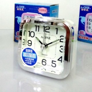 經緯度鐘錶 A-ONE小鬧鐘 夜光全面板 Bling邊框炫彩吸睛 超靜音 貪睡 小夜燈大BIBI聲超低價TG-0149, 銀色鬧鐘+電池(3號碳鋅)*4