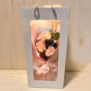 跨境廠家批發母親節情人節花束玫瑰康乃馨永生花花束滿天星, 1件, 粉玫瑰粉康+燈+禮袋:1個