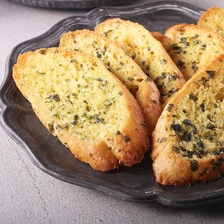 미나리빵집 에어프라이어 마늘빵생지 6개입 소분 36개입 대용량 편리한 인생마늘바게트 찰스타황금마늘빵, 마늘빵생지 6개입 8봉, 1세트