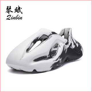 男款夏季防滑耐磨椰子洞洞鞋，運動踩屎感拖鞋，防臭沙灘涼鞋