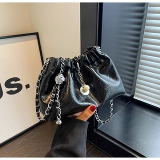真質小衆網紅包包女2025新款時尚鏈條款斜挎包褶皺雲朵包, 黑色