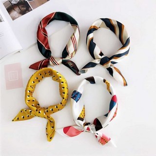 패션 실크 쁘띠 스카프 액세서리 외출용 패션소품 샤랄라