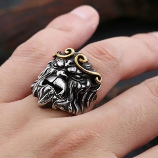 孫悟空造型戒指，精緻猴王面部雕刻，紅色寶石點綴，個性時尚戒指