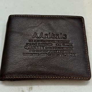 牛皮字母男生短夾