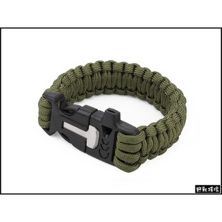 【野戰搖滾-生存遊戲】高品質多功能傘繩手環 (黑色、軍綠色、沙色) - 七芯傘繩手鍊 求生繩 登山戶外 打火石, 綠色, 1個