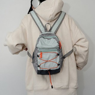 新款戶外雙肩包撞色登山包可愛學生書包輕便旅行包輕薄野外小背包, 清涼薄荷綠