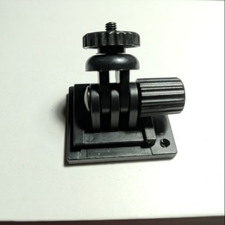 雙視界行車記錄器，雙鏡頭同步錄影，廣角無死角，循環錄影不間斷, 雙視界 橡膠鏡頭底座(1個)