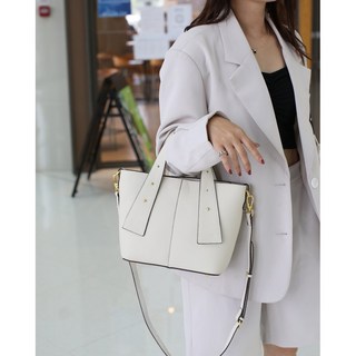 真皮手提斜挎包 頭層牛皮 大容量百搭托特包, 奶昔白