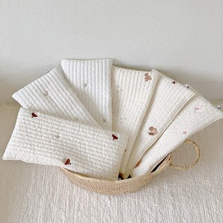 올포홈 신생아 납작베개 낮은 태열 100수 누빔 무형광 아기베개, 별달자수