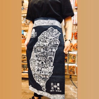 伍拾錢 台灣古地名圖繪 牛仔布褂 圍裙 前掛 古地名 台灣地名 地圖 台灣地圖 特色 伴手禮 禮物 收藏, 1個, 藍色
