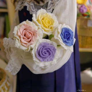 手工針織玫瑰花束 情人節/畢業禮物 單枝毛線花 泰國玫瑰, 1個, 純潔白【成品泰國玫瑰】,一朵