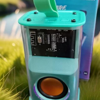 小機甲藍牙音箱 戶外家用 透明低音炮 便攜式音樂, 1個, 高級綠色升級版（藍牙版本）