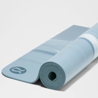 3. 룰루레몬 더매트..