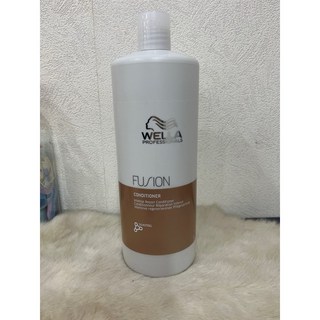 威娜 WELLA 超導優護順髮乳1000ML，深層滋養，柔順易梳理，長效保濕，告別毛躁，公司貨, 1個, 超導優護順髮乳1000ML