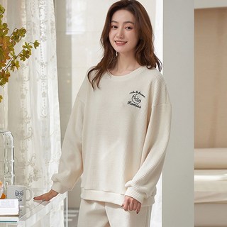 A-ONE 女性清爽保暖長袖睡衣上下套裝