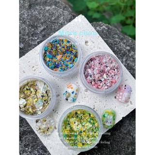 韓風新款糖果岩片美甲飾品 (4個一組) - INS風Chic仿乾花雲母岩片，四色美甲穿戴甲飾品, 1個, 四色一組