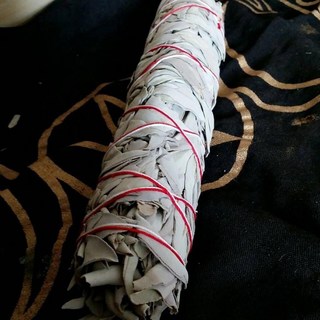 藥魂能量倍增7-9吋白鼠尾草棒，鱷魚水晶淨化加持，空間淨化磁場，鼠尾草束, 1個, 7-9吋