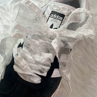 白色木耳邊雪紗鞋帶