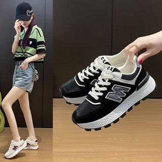 여성 운동화스니커즈 트레킹화 통풍 런닝화 두꺼운 바닥 미끄럼 방지 신발