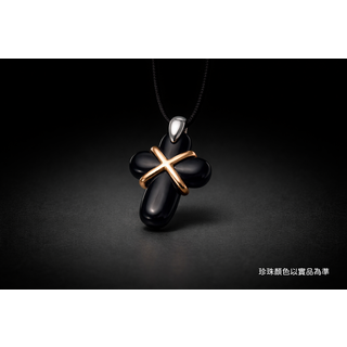 黑色十字架項鍊