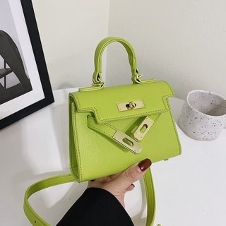 심플 초미니 여성 크로스백 핸드백 가방 슬링백 미니백 데일리 여행 파우치