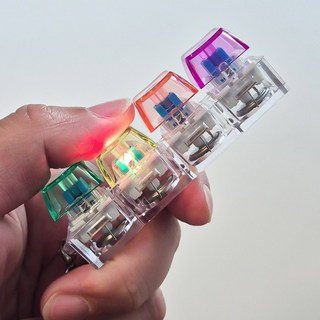 골드디자인 LED 4구 키보드 키링 딸깍이 키캡 라이트 키홀더 가방고리 가꾸 선물 초딩 스트레스 해소, 1개, 1. led 반짝 보빨노초 4구