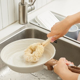 하이엔맘 다용도 설거지 수세미 도넛 브러쉬 2개입, 1세트, 우드