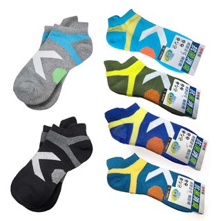 台灣製消臭天然棉高倍棉量氣墊加厚足弓除臭運動短襪 吸濕排汗舒適透氣，適合各種運動場合