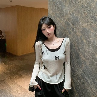 純欲辣妹假兩件破洞撞色針織衫秋款修身蝴蝶結辣妹洋氣上衣女潮