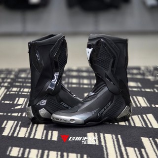 丹尼斯 DAINESE TORQUE 4 BOOTS車靴 競賽車靴 頂級外靴 雙龍骨 新款