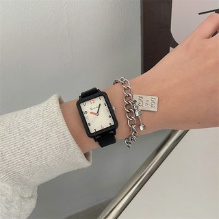 Koutake 方形簡約時尚石英錶 靜音指針 適合學生配戴