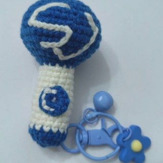 手工鉤針SuperJunior應援棒掛件鑰匙扣 編織毛線針織DIY女生偶像周邊應援鑰匙圈, 1個, 鈴鐺顏色隨機