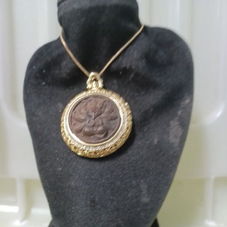 黑油沉香九尾狐仙項鍊