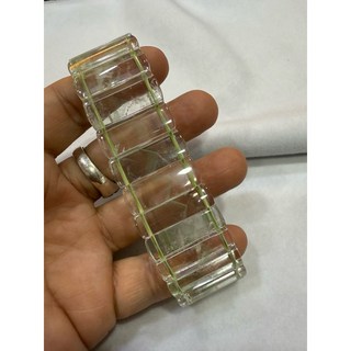 翠幽靈（鉻雲母）金字塔寬版手排，獨特寬版設計，展現時尚品味，帶來清新感受，提升個人氣質