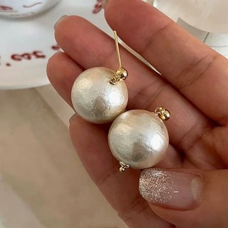 鴻利首飾廠 法式大珍珠耳釘 秋冬款輕奢高級設計感耳環 百搭複古耳飾品