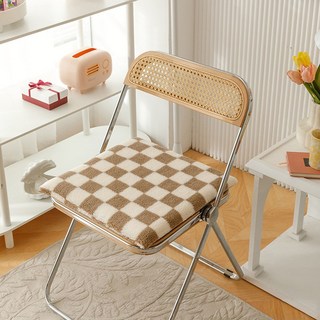 앤티키 체커보드 방석 메모리폼