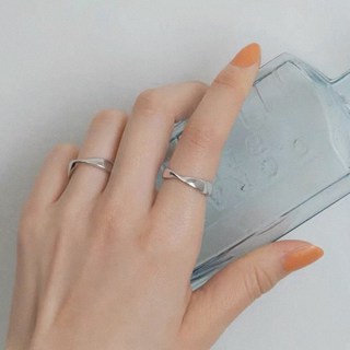 簡約莫比烏斯扭結戒指 銀色開口可調節指環