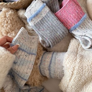 Banjiwu 여성 울 스트라이프 겨울 양말 니삭스 중목 양말 중목 양말 패션 순면 양말 수면 양말 운동 양말 도톰한 양말 무압박 보온 방한 용품 3족 세트