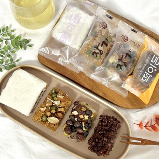 더떡집장가 모듬 4종 (호박팥시루떡 영양떡 꿀설기 약밥) 떡 세트 1kg