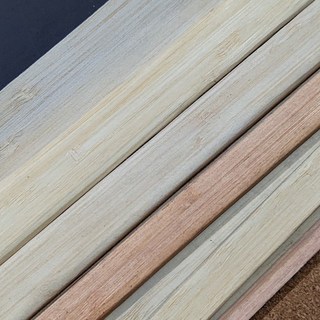 台灣手作製造裝飾木條框 厚度5mm寬度16/20/25mm厚度3mm寬度12/16/20mm天然楠竹皮貼表塑木發泡角材, 1個, 竹木本色(偏淺黃色),厚度5mm 寬度25mm