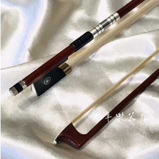 老羊樂器店 高級演奏級小提琴弓 綠檀木 烏木鑲彩貝 羊皮執手 銀絲包裹 4/4 全琴, 1個, 如照片, 無