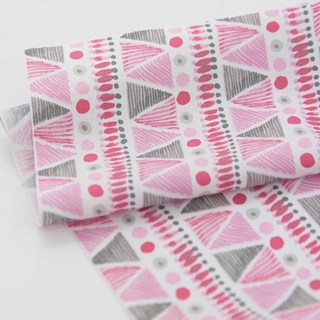 布喜翻CottonLove 韓國棉布 印花布 幾何筆觸圖騰 粉色拼布手作布料, 1個, 1尺 【現貨，同款布買多不裁開】