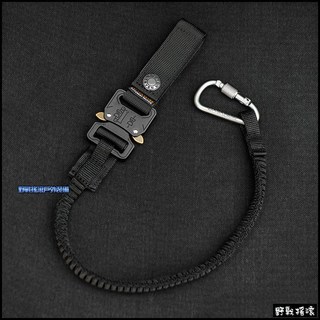 野戰搖滾 SECTOR SEVEN 多用途工具掛繩 防搶繩槍繩帶手腕帶彈力繩槍背帶快拆掛勾登山, 1個, 黑色插扣款