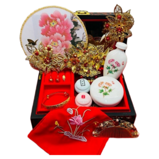 百麗的店 拜媽祖娘娘等女神 進獻還願擺宴送禮, 胭脂，水粉，香粉，髮油，飾品組，繡花手巾，梳子, 1套