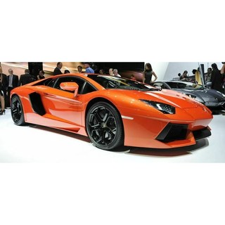 八田元氣小棧 日版新品 京商 1/12 藍寶堅尼 Lamborghini Aventador Lp 700-4 模型車, 1個