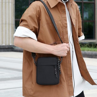 男士休閒時尚牛津布單肩包 輕便運動斜挎包 男款手機迷你小挎包, 黑色,8寸