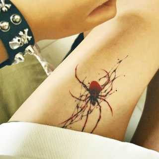 紅色大蜘蛛【WAWA TATTOO】性感冷酷男女防水紋身貼紙刺青貼紙K36, 1個