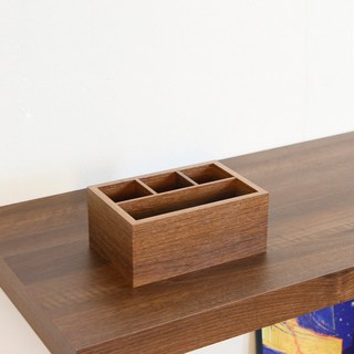 創意筆筒 新款辦公書房高顔值四格木質筆筒 茶幾桌麵簡約方形遙控器收納盒, 1個, 深衚桃木色