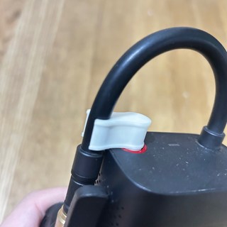 電動打氣機 輕巧便攜無線設計 數位顯示多功能輪胎打氣, 黑, 1個